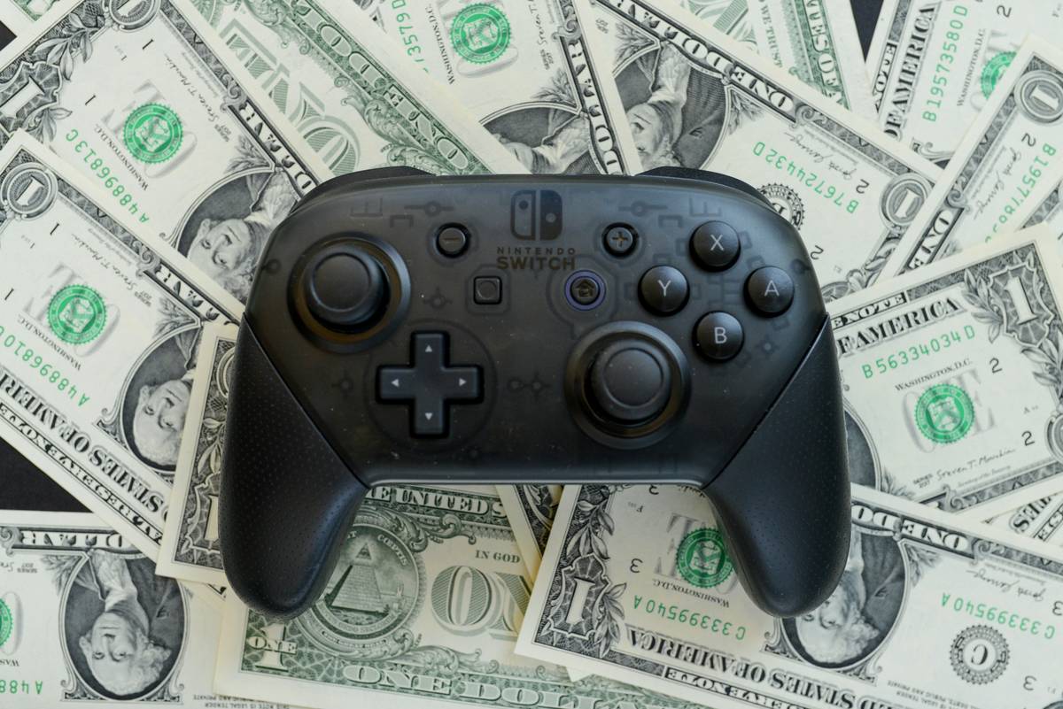 competitive mobile games for money
